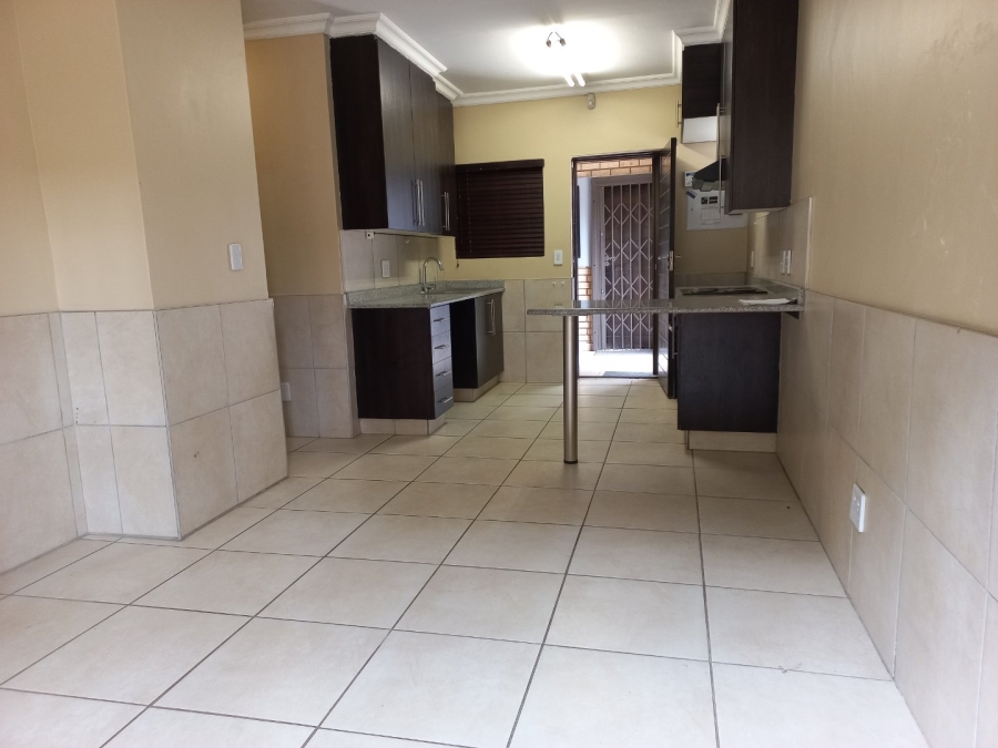 2 Bedroom Property for Sale in Bult South North West